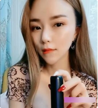 奇妙独家:御姐足系足控浮力