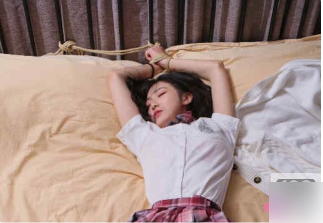 身材高挑极品美女一米八的大梨子合集