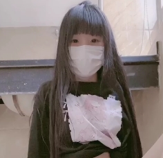 糖心vlgo<吃掉遙遙>绝美蘿莉自玩