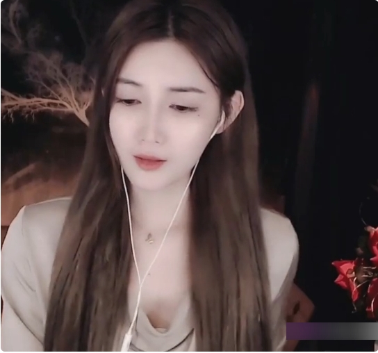 虎牙冷艳女神（小太阳贼小）柔声细气助你入眠【33V-2G】