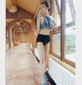 校花级美女轩轩曝光自拍视频