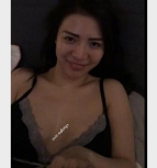 美女白领御姐在私下自拍