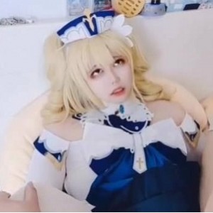 推荐TS伪娘小舞酱cosplay,原神芭芭拉肉身抵挡进攻