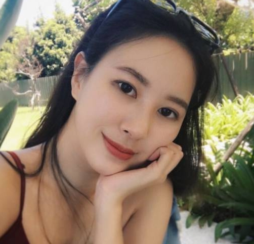 超精品泄密:台湾新闻传媒大学美女私密曝光140P31V/1.33G百度云
