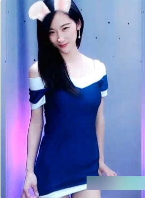 《虎牙小小兔:性感女主播的梦想之旅》