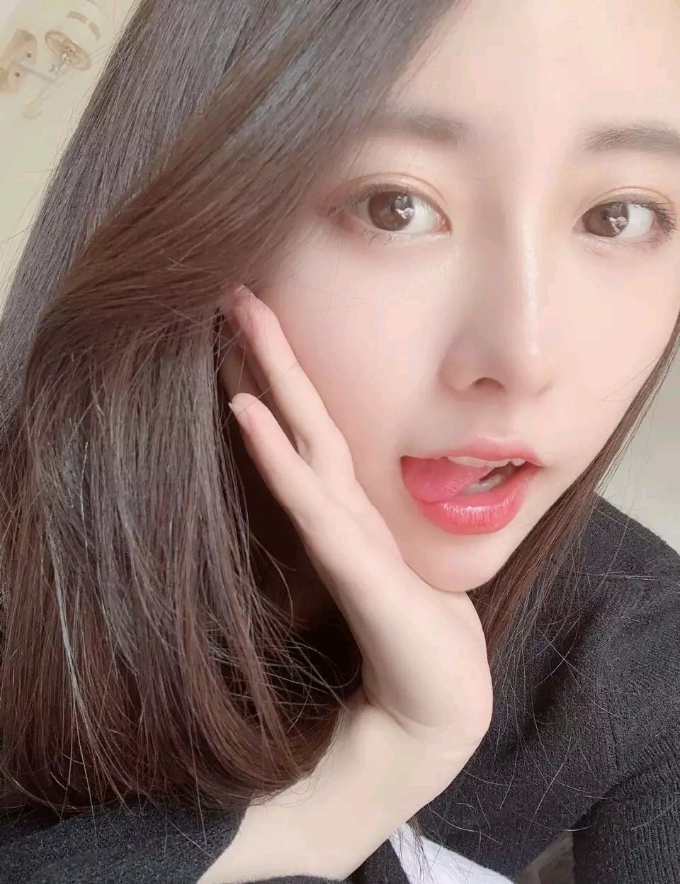 Kanami酱大合集:妹子快手主播cos动漫,蕾丝女仆装尺度较大SM运动
