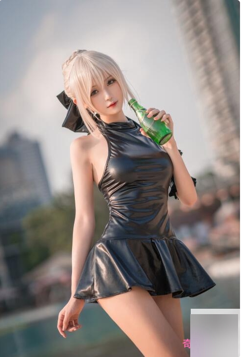 斗鱼当红主播腐团儿COS合集31套视频