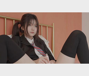 小恩自拍视频集,时长服装校服黑丝楼道回家道具哥哥
