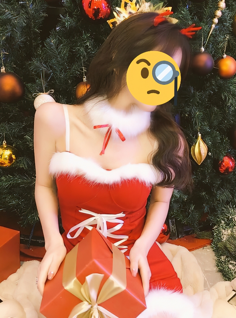 云霄优质:小野猫ub_kotc嘴艺互动,身材筷子腿妻子反差婊,0.8G视频精彩纷呈