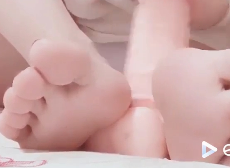 莎莎女王直播秀合集：精彩视频多多，等你来观赏！