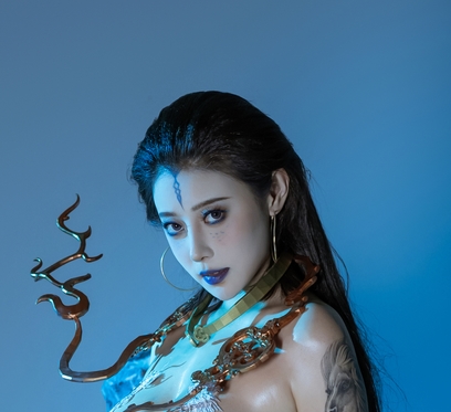 顶级颜值奈汐酱古风视频1v80p+1.8g，亢金龙抖馒头，素菜荤价赚钱觉悟