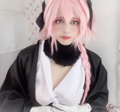 独特魅力!日本伪娘coser-momo小合集22V,10G