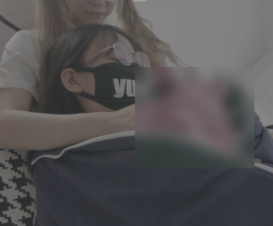 柚木yuzuki:大罩杯学霸的纯情百合故事,视频大小1v+1.25g