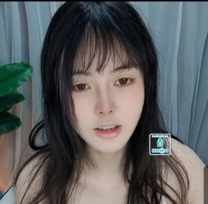 SweetQiQi：大罩杯胖臀32v44.8g视频收藏，百度ED2K独家精彩