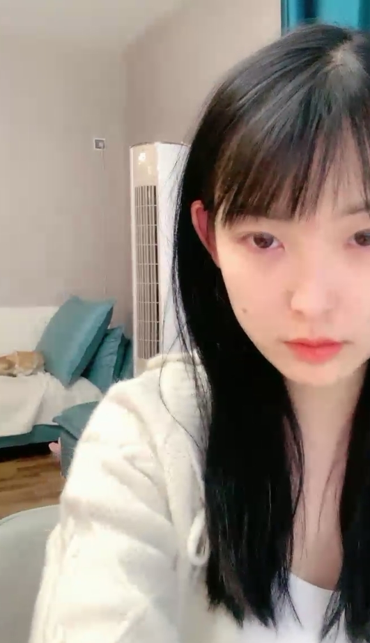 明月珍藏:独特视频主角收集的23v10.9g合集,神秘糖纸包裹,共63件