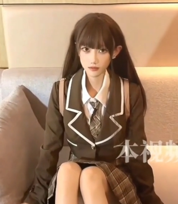 长腿女神周韵自拍直播视频大曝光,96.3g容量收藏爆棚!ED2K、百度等平台热议,井川里野也参与面基活动