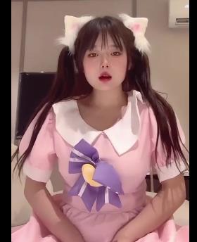 小包子合集[4V1.7G]美颜女主，老司机力荐，童颜大球，糖心合作，下载观看