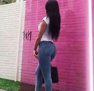 快来欣赏这些精心挑选的久妖蜜桃臀女神资源，丰满有弹性，粉嫩蚌壳等你探索！(视频大小1.3G)