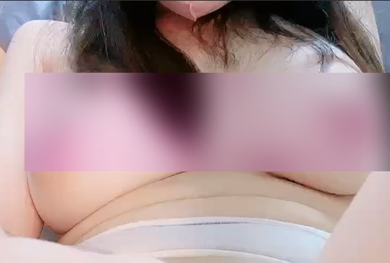 神秘美少女小樱:口味重动感视频集,3V,9.34G资源大小独家