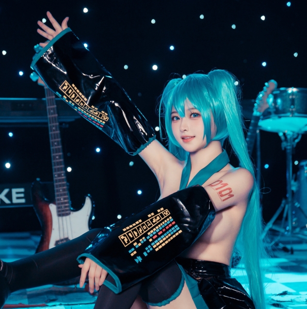 百度白莉爱吃巧克力视频合集40套15.1G，收藏作品丰富