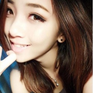 1.7G雯妹不听话护士cos合集微博15部精彩