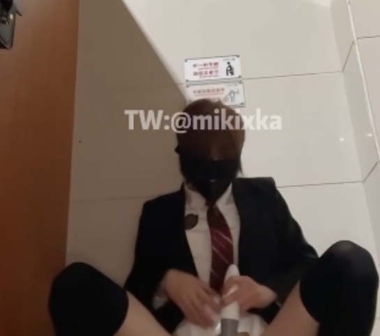 28Gmikixka推特展示任务小视频合集26部诱惑劲爆
