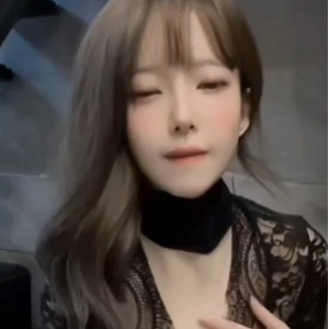 149M小马漫漫定制视频1部抖音网红太火辣