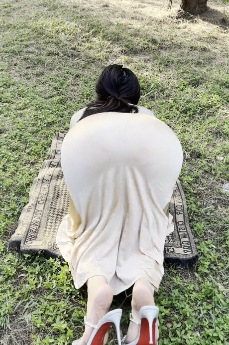 微密圈迷人的五姨太优质巨臀开脚合集96V2310P14.3G热到爆炸