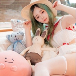 INS斑比全系列作品124部135G顶配