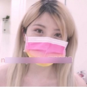 微博misa私房展示套图19四人游+1V779M高清绝密