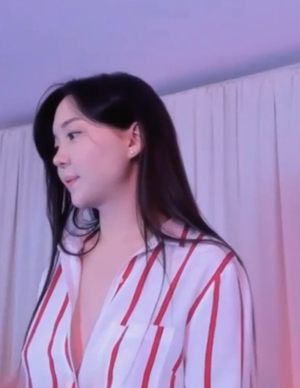 U_needed_me韩国热舞33部36.3G超火辣