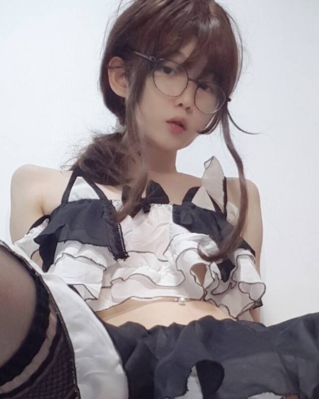 推特Ywzzz韩国伪娘825部珍藏59.3G超绝福利