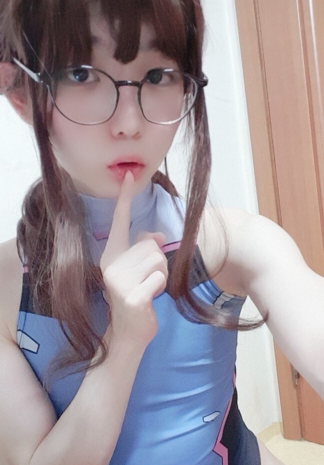 推特Ywzzz韩国伪娘825部珍藏59.3G超绝福利