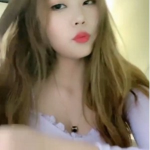 套路直播白桃第一视角私密互动1V524MB湿身诱惑