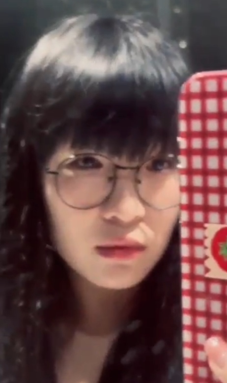 推特李姐生活展示108部4.4G真实记录