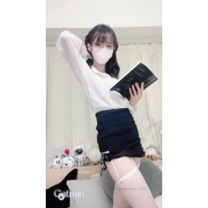 OnlyFans薄荷猫台湾妹18.4G娇小玲珑88部合集