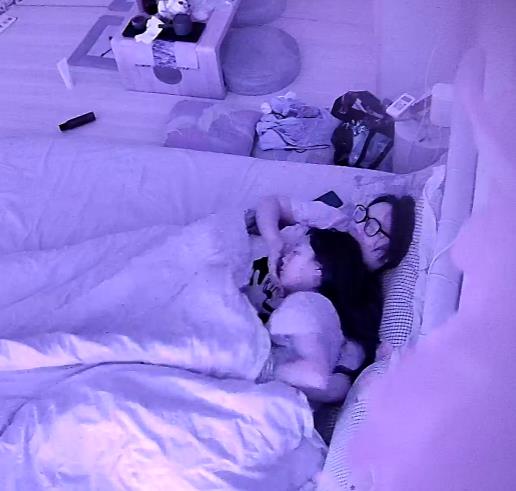 好顶1.2G酒店实录优质美女私密实拍1部