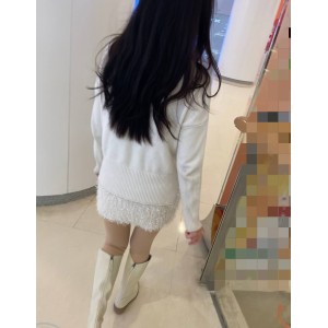 海角《爱上女房东》剧情视频1部2.58G风韵犹存