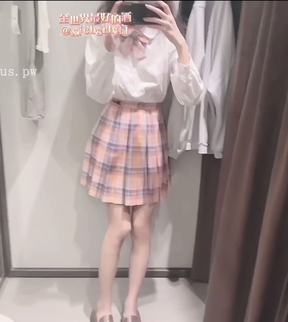 酒儿绝美私拍合集39部6.9G蜜桃太翘了