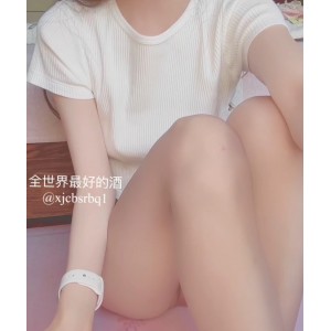 酒儿绝美私拍合集39部6.9G蜜桃太翘了