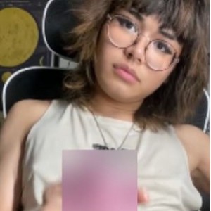 洋马KiyanaVi伪娘自嗨1部296M劲爽个人秀
