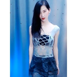 小小兔虎牙热舞45V合集50G蜜桃成熟时