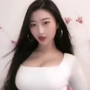 25V10.3G抖音快手三屏剪辑三倍快乐抖球乳摇合集太劲爆