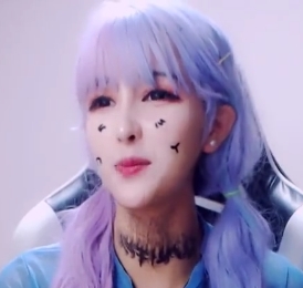 紫发damiCB站绝美cos秀3V1.19G太诱人了