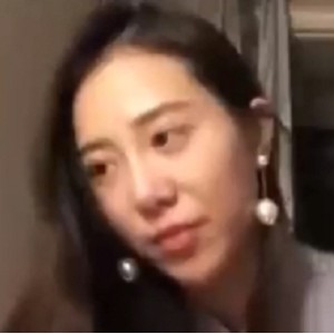 优质娇娃私录4V2.6G蜜桃曲线车灯晃眼